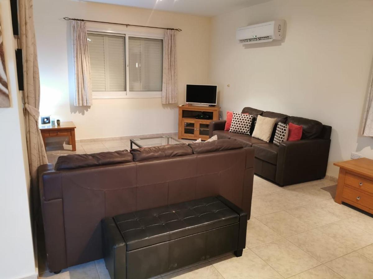 Villa Vista Paphos Eksteriør bilde